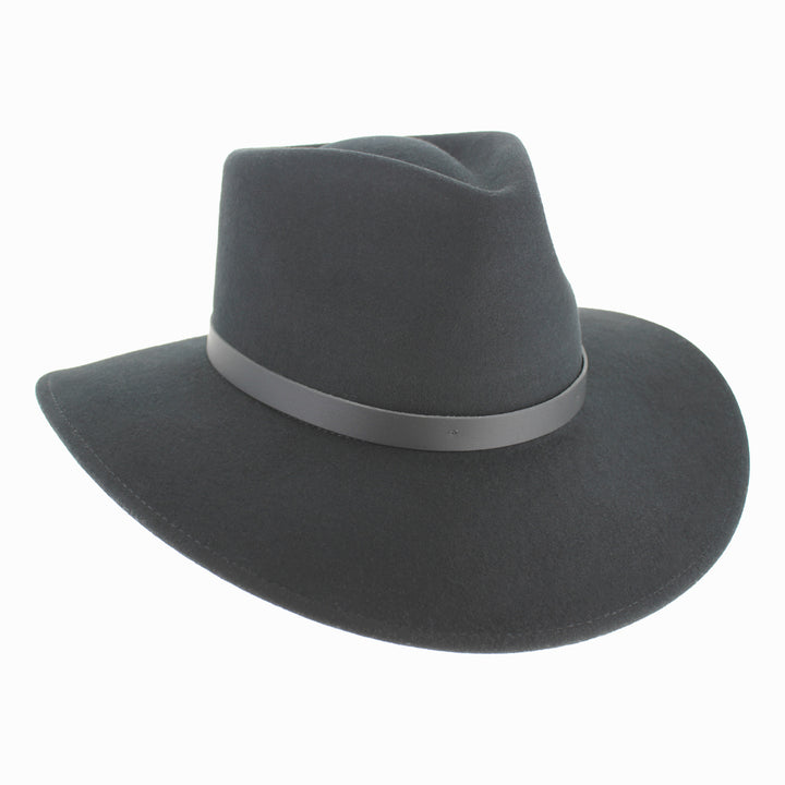 Model wearing Black Belfry Alejandro wool safari hat with wide brim for stylish fall winter travel looks