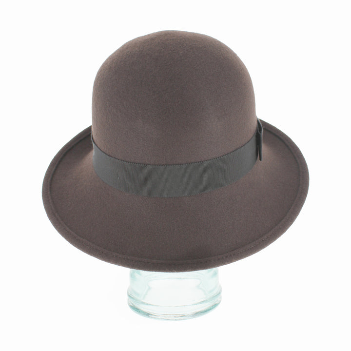 Brown wool Avellino cloche with rounded crown and soft brim for elegant fall winter looks