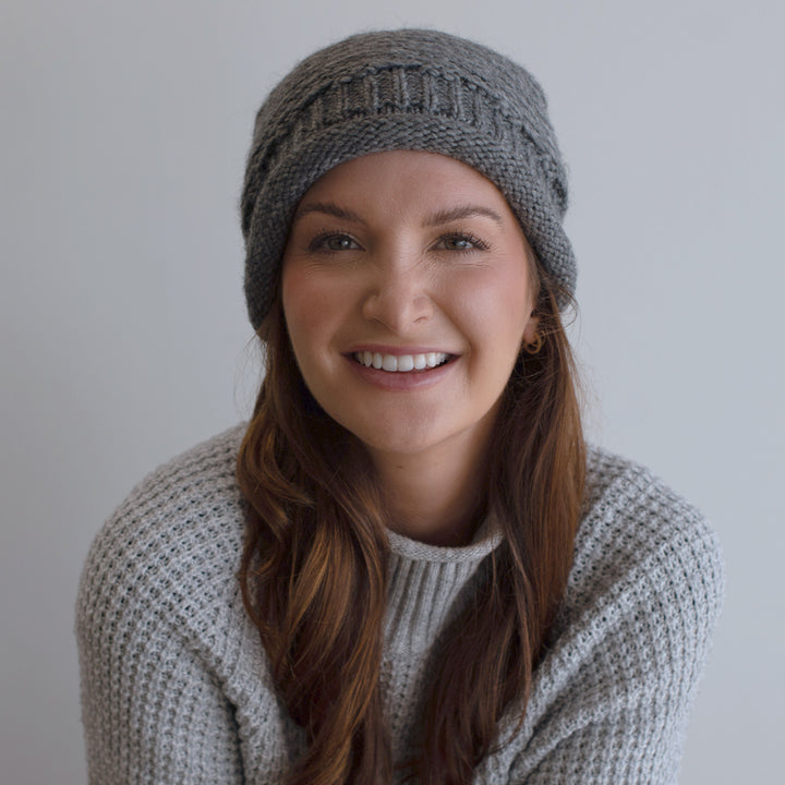 Women’s Knit Slouch Beanie – Soft Winter Hat with Rolled Cuff, Warm Stretchy Cable Knit Cap for Cold Weather