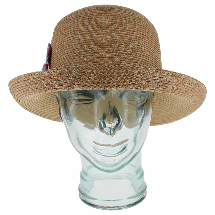 Natural paper yarn cloche hat with flexible packable construction and bow detail