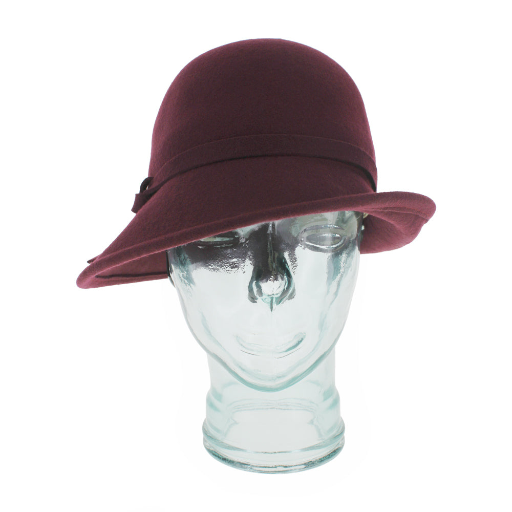Belfry Harriet burgundy wool cloche hat with classic shape and seasonal comfort, a women’s everyday autumn and winter piece blending elegance, warmth, and versatility