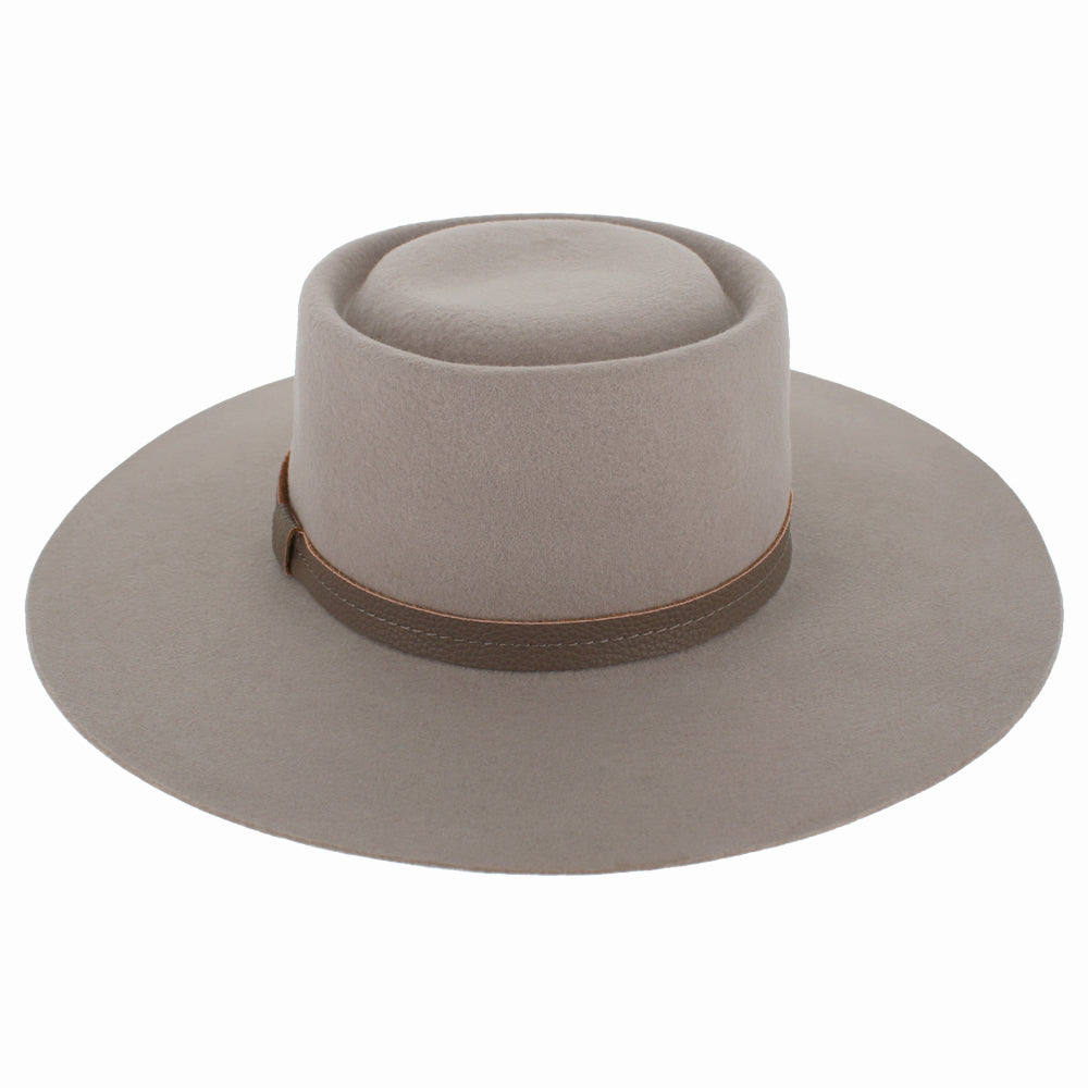 Close-up of Belfry Mirta nude hat showing wool texture and smooth leather band