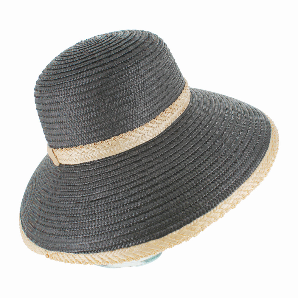 Black lampshade hat in braided paper straw with wide brim and breathable comfort