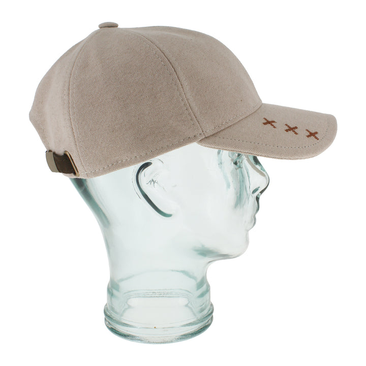 Adobe baseball cap in 100% cotton with durable canvas and breathable feel